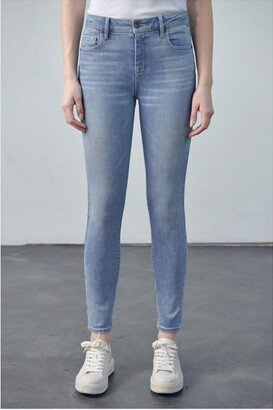 Hidden Courtney High Rise Skinny Jean In Light Wash