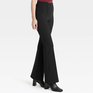 Women' High-Rie Pull-On Flare Pant Black S