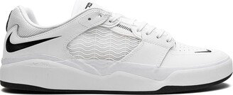 SB Ishod Premium low-top sneakers