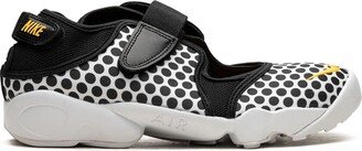 Air Rift Black/White sneakers