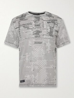 Nike Running Run Division Logo-Print Dri-FIT ADV TechKnit T-Shirt