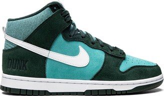 Dunk Hi Retro SE Athletic Club