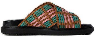 Criss-Cross Interwoven Slides