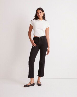 Kick Out Crop Jeans in Black Rinse Wash