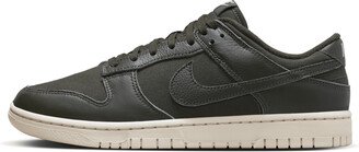 Men's Dunk Low Retro Premium Shoes in Green