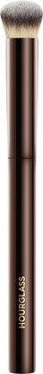 Hourglass Vanish™ Seamless Finish Concealer Brush