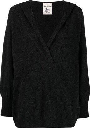 V-neck hooded jumper