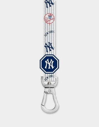 FRESH PAWZ x New York Yankees Leash