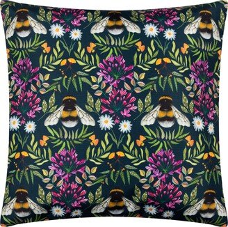 Wylder Nature House Of Bloom Zinnia Bee Outdoor Cushion Navy