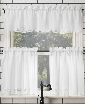 No. 918 Mariela Battenburg Lace Trim Tier Valance Collection