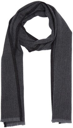 STEWART OF SCOTLAND Herringbone Frayed Trim Wool Scarf