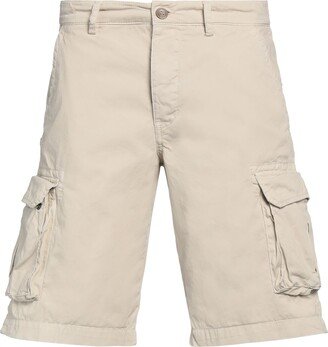 Shorts & Bermuda Shorts Beige-AC