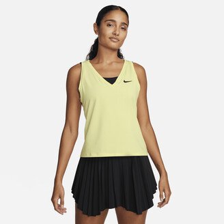 Women's Court Victory Tennis Tank Top in Green