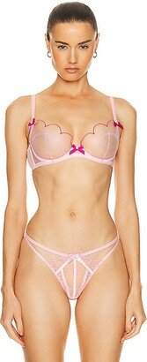 Lorna Bra in Rose