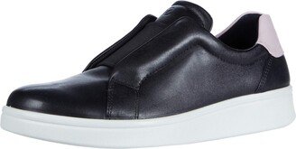 Women's Soft 4 Slip-On Sneaker