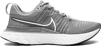 React Infinity Run Particle Grey/Grey Fog/Black sneakers