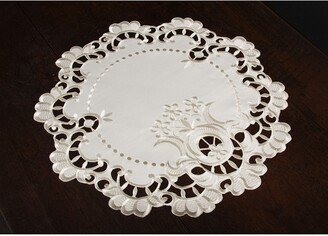 Scalloped Lace Embroidered Cutwork Round Placemats, 15 Round, Set of 4