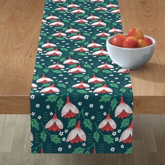 Table Runners: Christmas Flowers - Green Table Runner, 108X16, Green