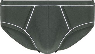 Y-front contrast-piping briefs