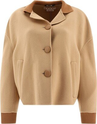 Contrasting Collar Buttoned Coat