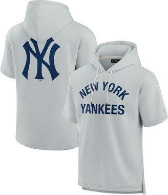 Men's and Women's Fanatics Signature Gray New York Yankees Super Soft Fleece Short Sleeve Hoodie