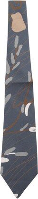 Abstract-Printed Pointed Tip Tie