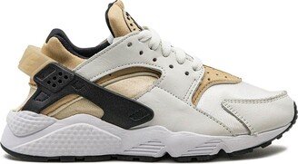 Air Huarache White Sandrift sneakers