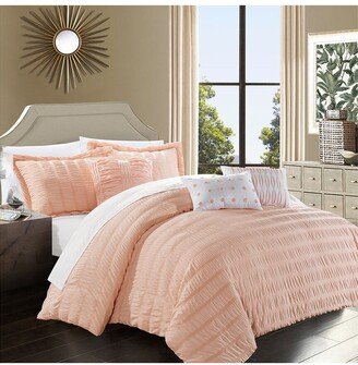 Daza Comforter Set