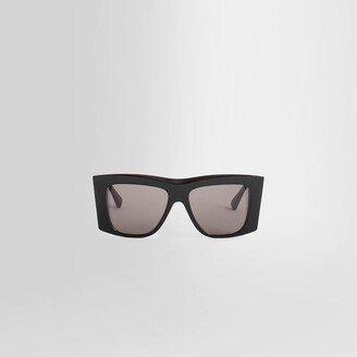 Man Black Eyewear