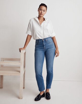 Petite Curvy Stovepipe Jeans in Leaside Wash