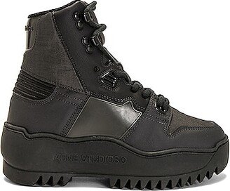 High Top Sneaker in Black