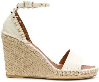 Double Rockstud 95mm wedge sandals