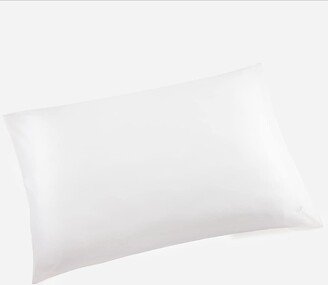 Petite Plume™ silk pillowcase