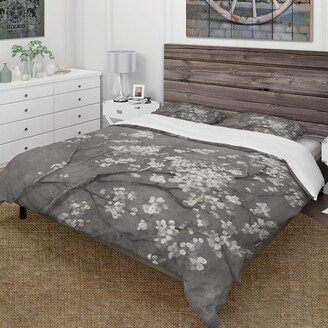 Designart 'White Cherry Blossoms I' Farmhouse Bedding Set - Duvet Cover & Shams