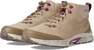 Summit Mid (Camel Brown) Women's Shoes