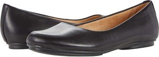 Maxwell (Black Leather) Women's Shoes