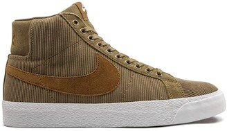 x Oski SB Zoom Blazer Mid ISO 