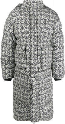 Moon Diamond-pattern oversized puffer coat