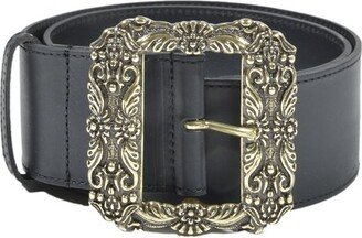 Engraved Square Floral Motif Buckle Belt