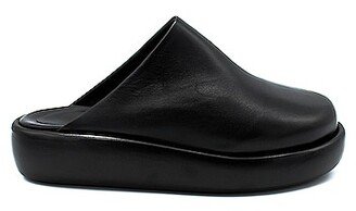 Ilio Smeraldo x Kate Young Clog in Black