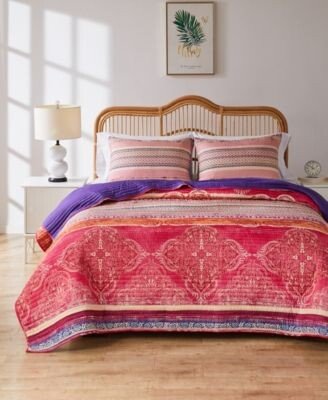 Aurora Boho Quilt Sets