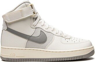 Air Force 1 High '07 LV8 