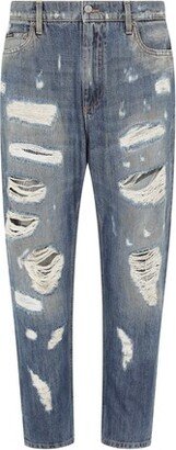 Loose jeans with rips