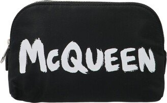 Graffiti Medium Zipped Pouch