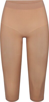 Everyday Sculpt Mid Waist Capri | Sienna