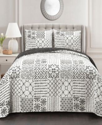 Monique Reversible 3 Piece Quilt Sets