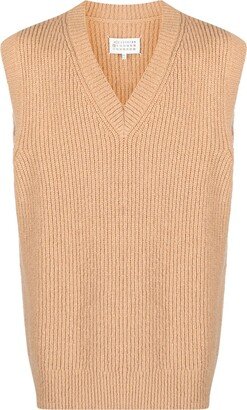 V-neck ribbed-knit vest