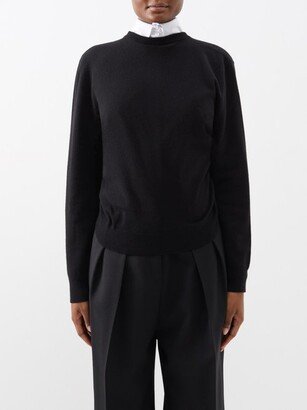 Laris Twisted Cashmere Sweater