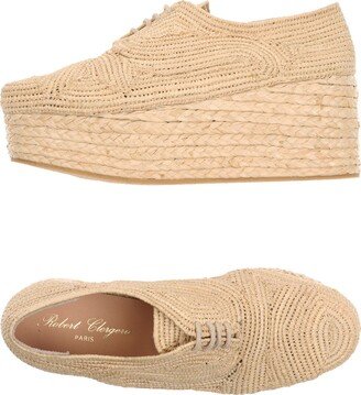 Lace-up Shoes Beige