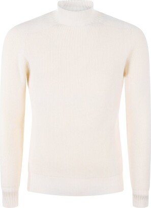 Ivory turtleneck